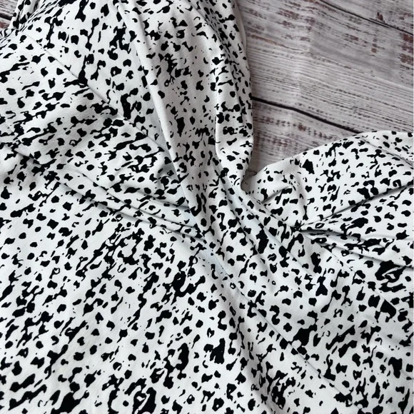 Calvin Klein One Piece - Picture 2 of 5